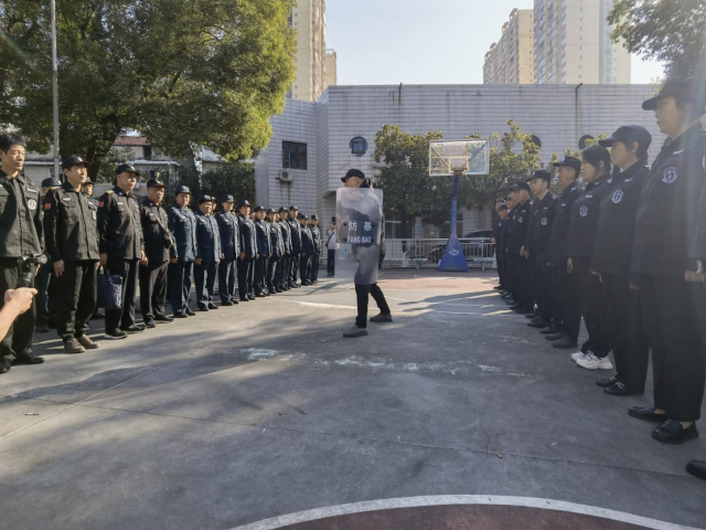 懷化藍(lán)盾保安服務(wù)有限公司,湖南保安服務(wù),湖南區(qū)域秩序維護,湖南物業(yè)管理服務(wù)